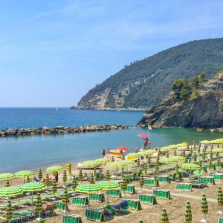 Beautiful Apartment In Moneglia With Kitchen 外观 照片