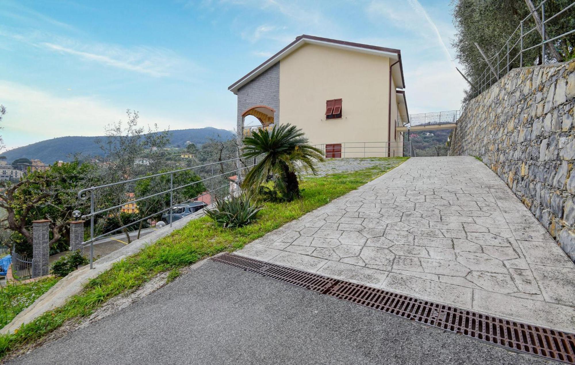 Beautiful Apartment In Moneglia With Kitchen 外观 照片